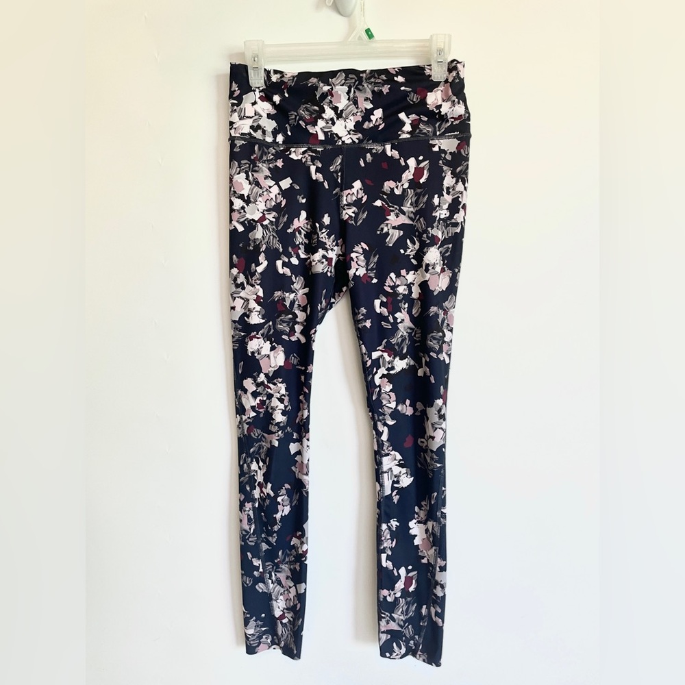 Athleta Leggings Women’s Small Midnight Madness Challenge 7/8 Tight Mid Rise